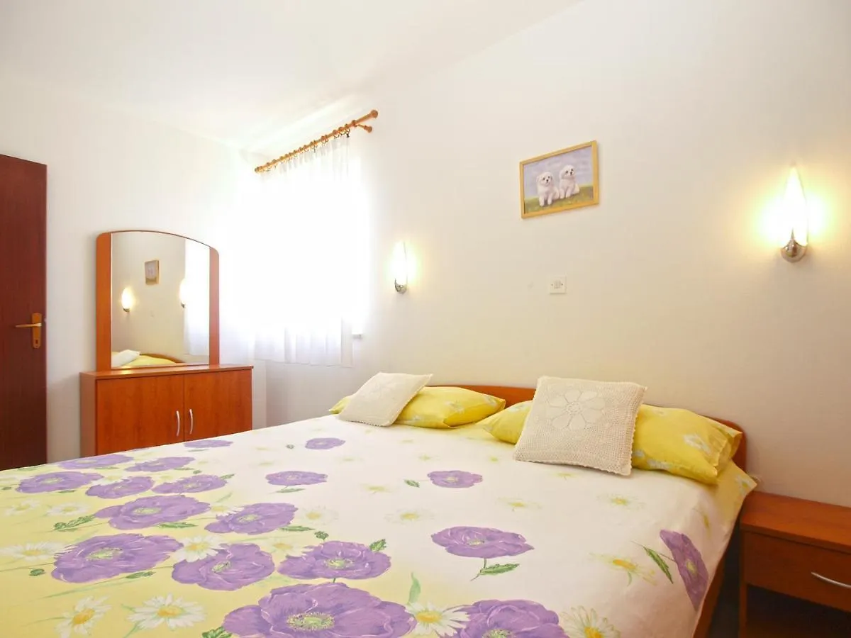 Apartments Mira 1978 Porec 0*,  Croatia